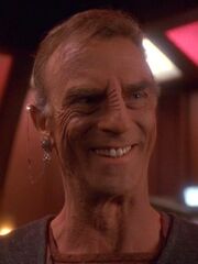 Dukat als Anjohl Tennan