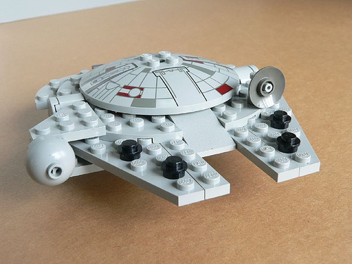 star wars mini millennium falcon