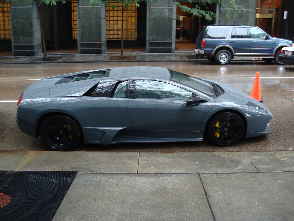 1000px-Lamborghini_Murcielago.jpg