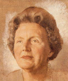 Juliana Van Oranje-Nassau (1909-2004) - Familypedia