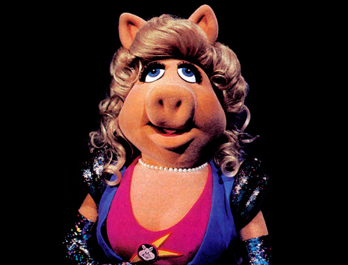 miss piggy 39 s alternate identities muppet wiki the muppet christmas carol movie