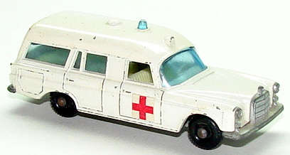 Matchbox car mercedes ambulance #1