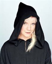 DLM DaisyAdair-LauraHarris Reaper