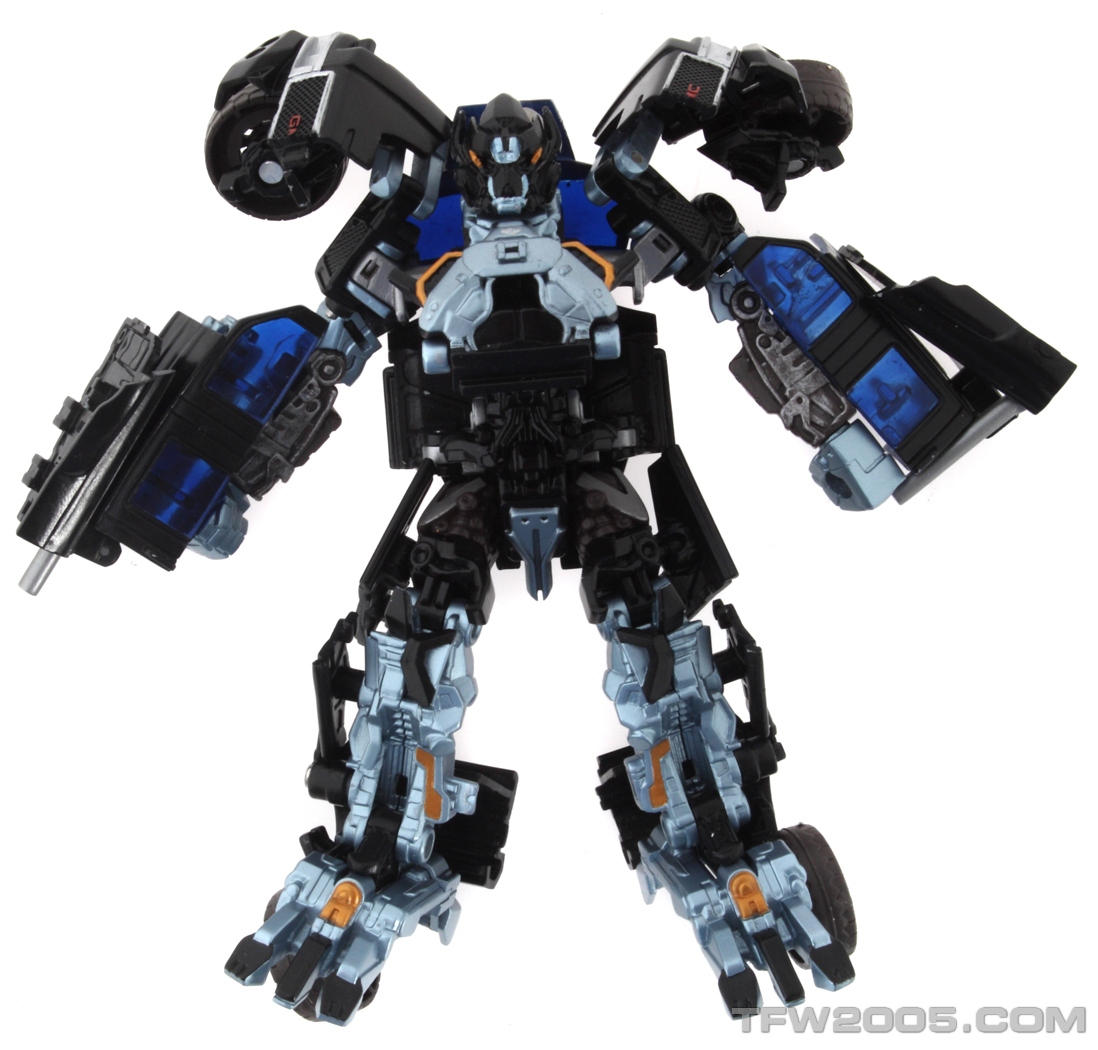 Tf2010 Ironhide Toy Deluxe 1