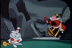Alice-In-Wonderland-classic-disney-7662240-720-480