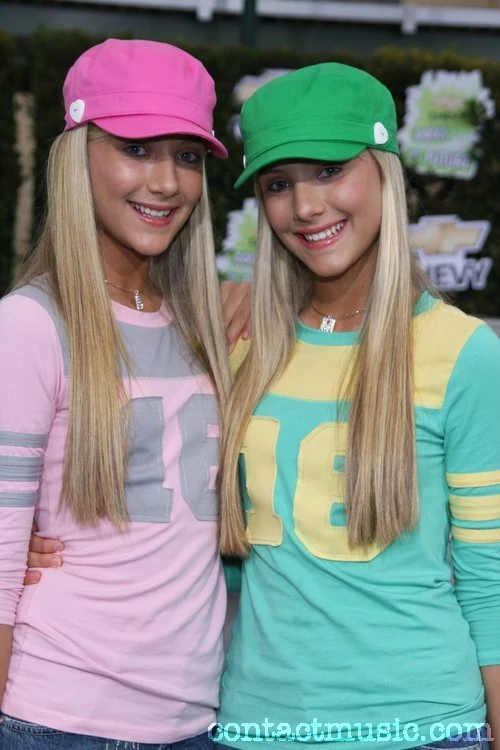 Jessica and Janice Ellis The Suite Life of Zack and Cody