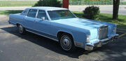 Lincoln Continental 4