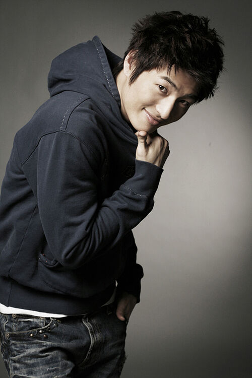 Son Ho Young - Wiki Drama