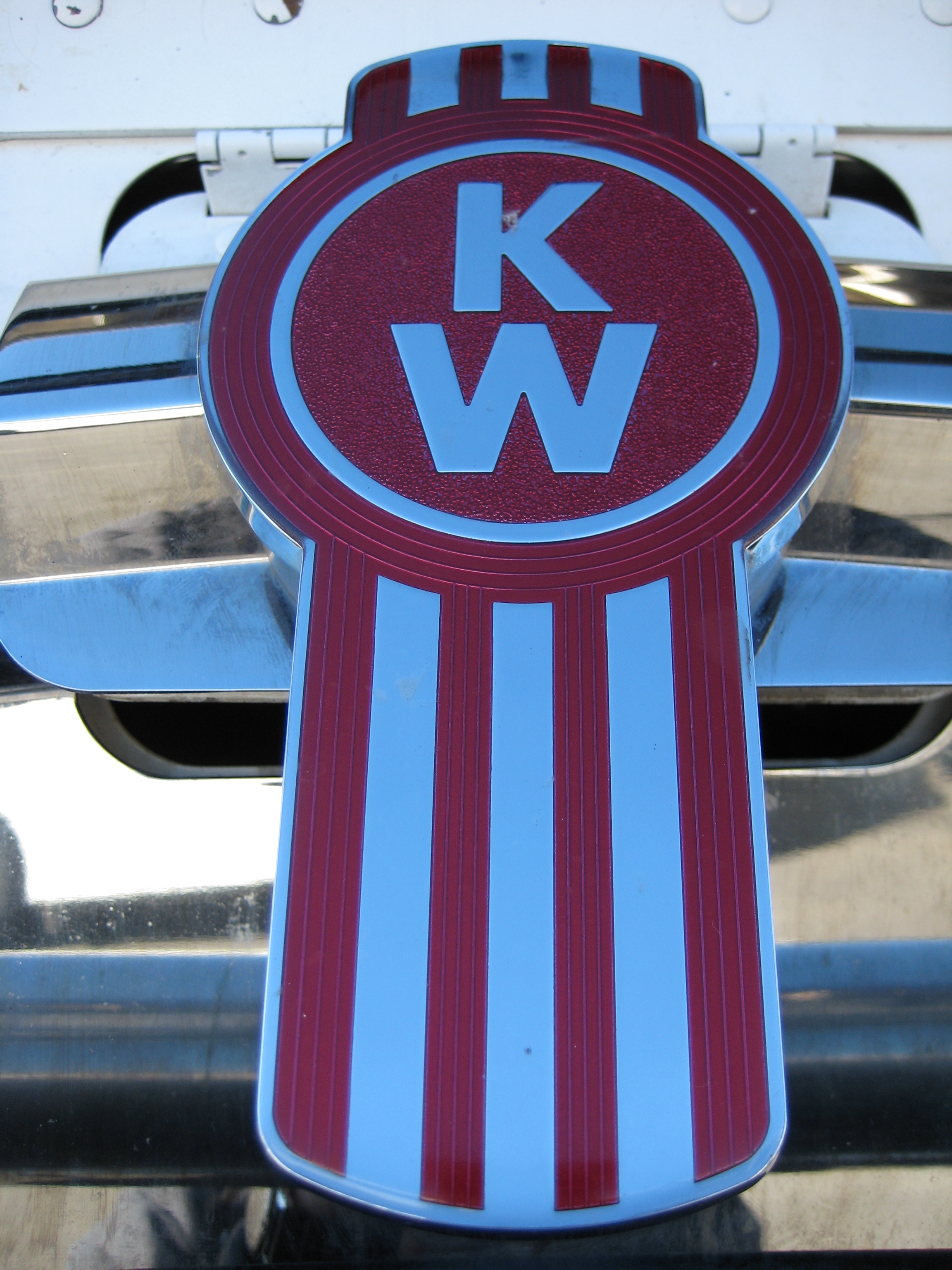 International Harvester Logo >> Kenworth - Tractor & Construction Plant Wiki - The classic ... International Harvester Logo >> Kenworth - Tractor & Construction Plant Wiki - The classic ...