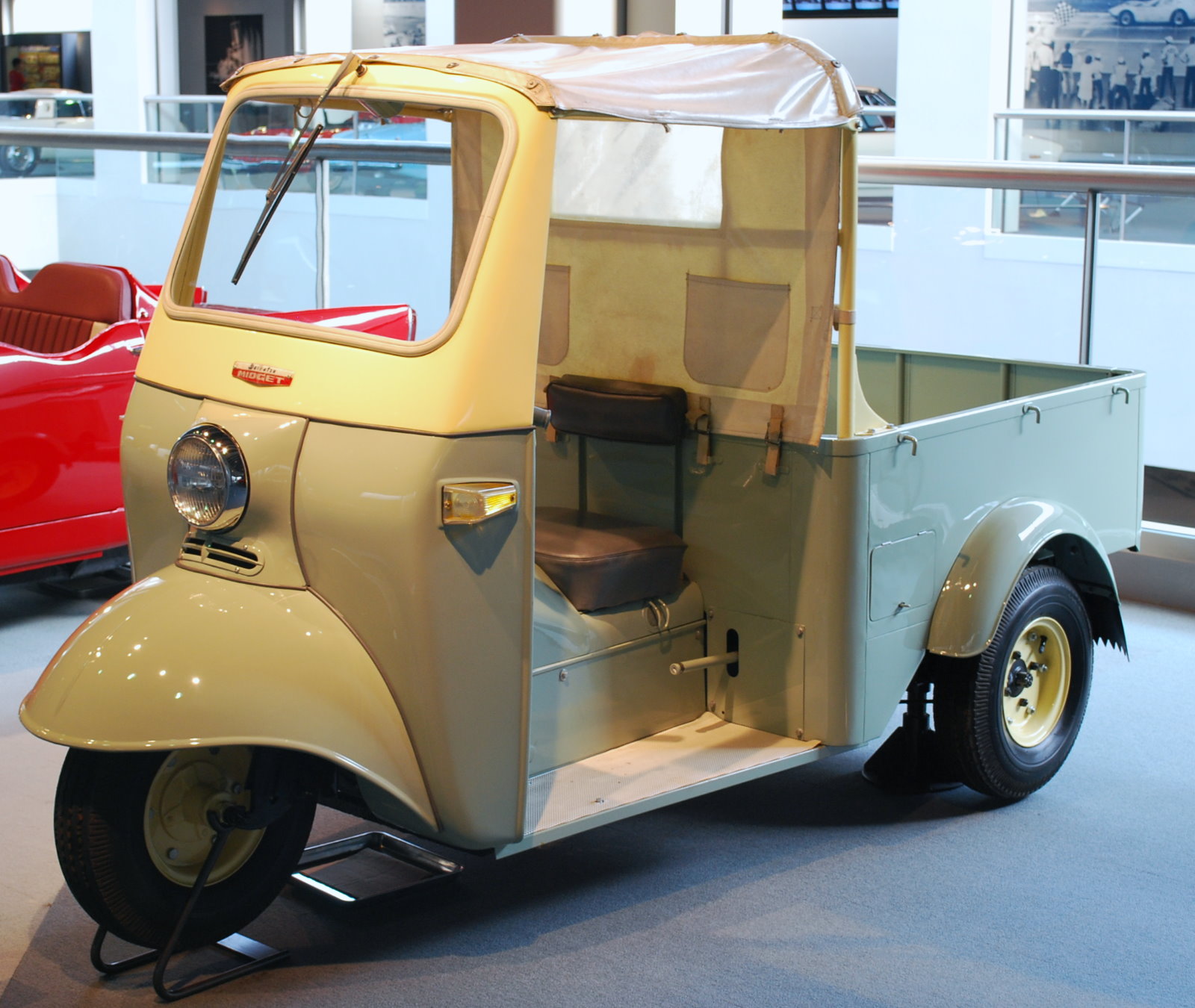 Daihatsu Midget - Tractor & Construction Plant Wiki - The classic