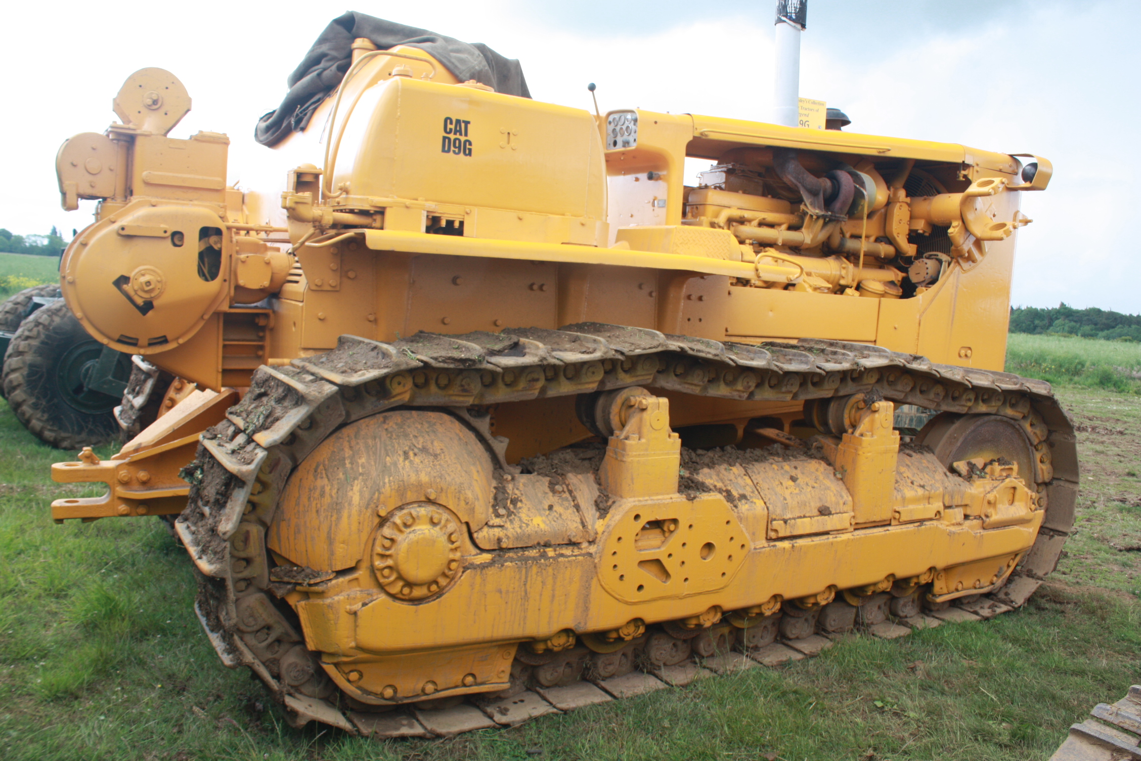 Caterpillar D9g Tractor And Construction Plant Wiki The Classic