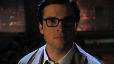 Glasses Smallville