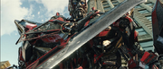 Dotm-sentinelprime-film-chicago-sword