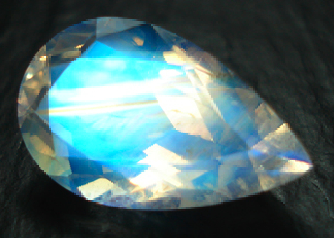 Moonstone-faceted-pear.jpg