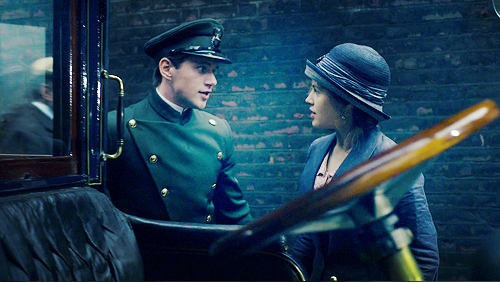 http://img3.wikia.nocookie.net/__cb20111004193304/downtonabbey/images/e/ee/Tumblr_lsialm6Rhr1qi3ksfo1_500.png