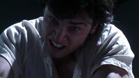 412Smallville0885
