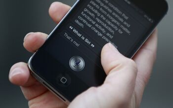 Siri-on-iphone-4s