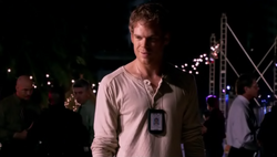 1x01 Dexter 82