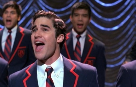 Glee-darren-hey-soul-sister
