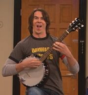 786px-SPENCER BANJO