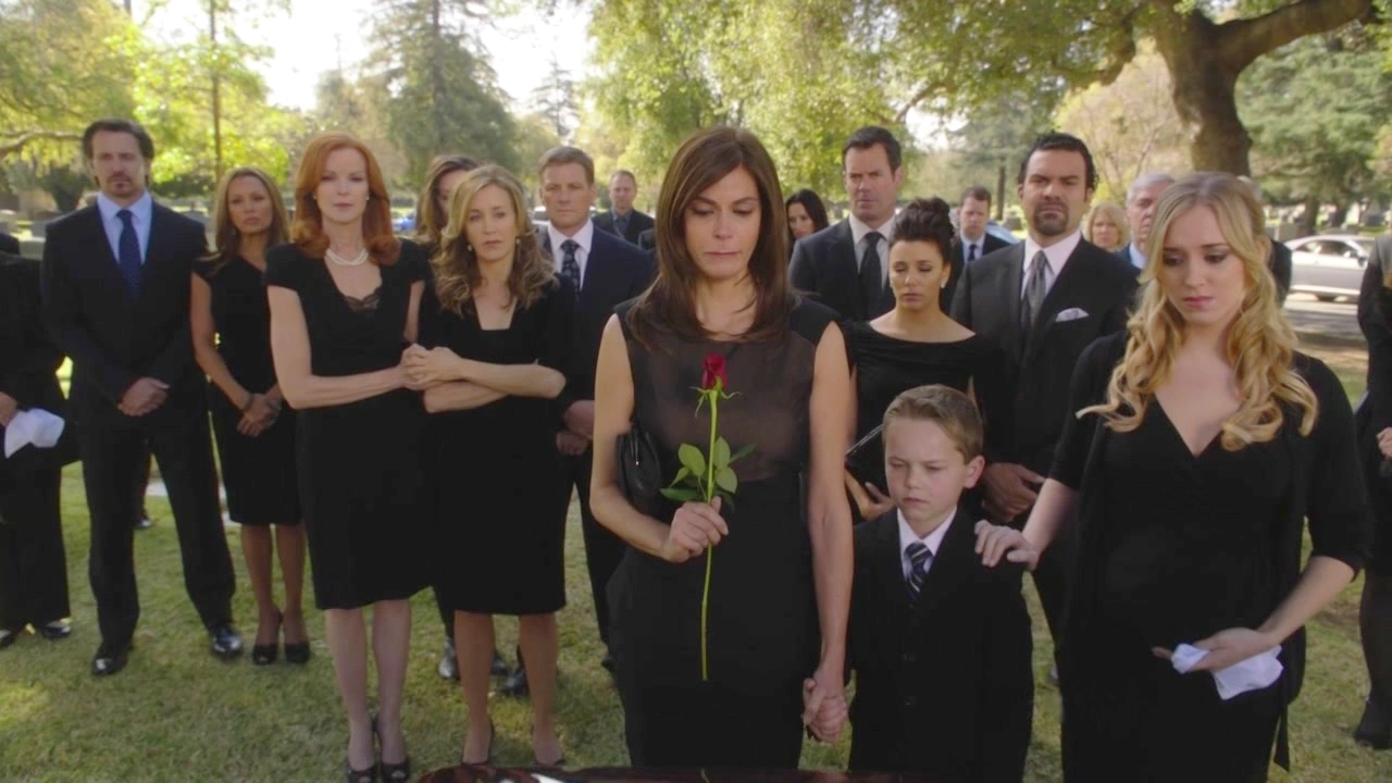 Mike Delfino Wiksteria Lane