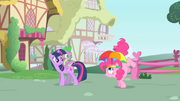 830px-Pinkie Pie8 S01E15