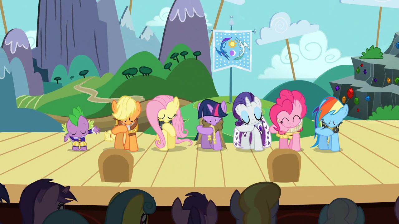 Main_6_and_Spike_take_a_bow_S2E11.png