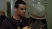 Glee.407.hdtv-lol 0070