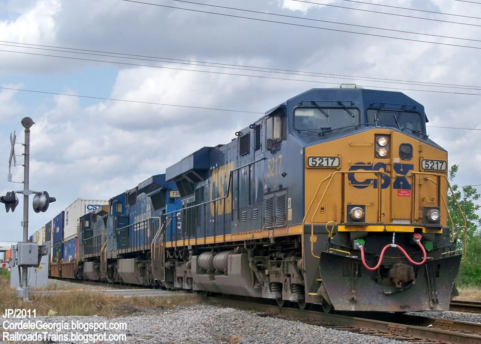 Image CSX 5217 ES44DC Train Engine,CSX Railroad Cordele