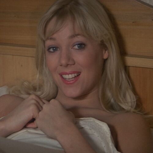 500px-Bibi_Dahl_%28Lynn-Holly_Johnson%29_-_Profile.jpg