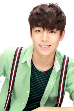 Lee Hyun Woo (1993)34