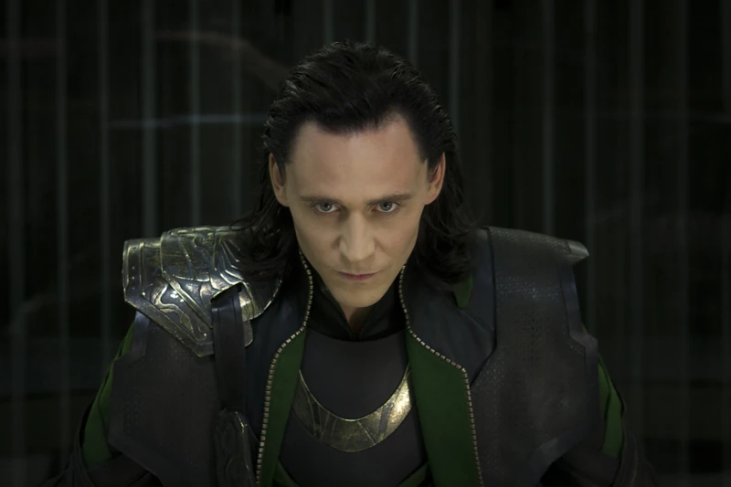 Loki-Avengers-loki-thor-2011-30471056-800-533.jpg