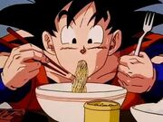 Goku mentre mangia