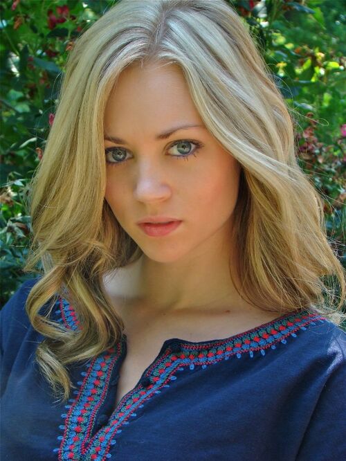 Autumn Dial - The Vampire Diaries Wiki - Episode Guide, Cast