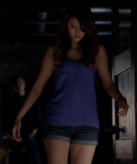 http://img3.wikia.nocookie.net/__cb20131114150151/vampirediaries/images/f/f9/Elena-gilbert-and-silence-and-noise-military-tank-top-gallery.png