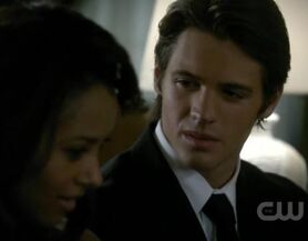 Vampire-diaries-jeremy-bonnie