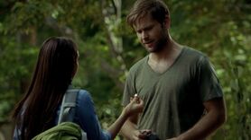 302VampireDiaries0598