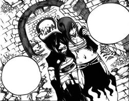 Erza y Minerva Se Dirigen a la Sala de Control