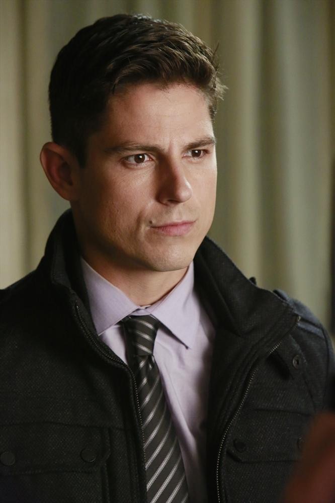 Gabriel Holbrook Wiki Pretty Little Liars
