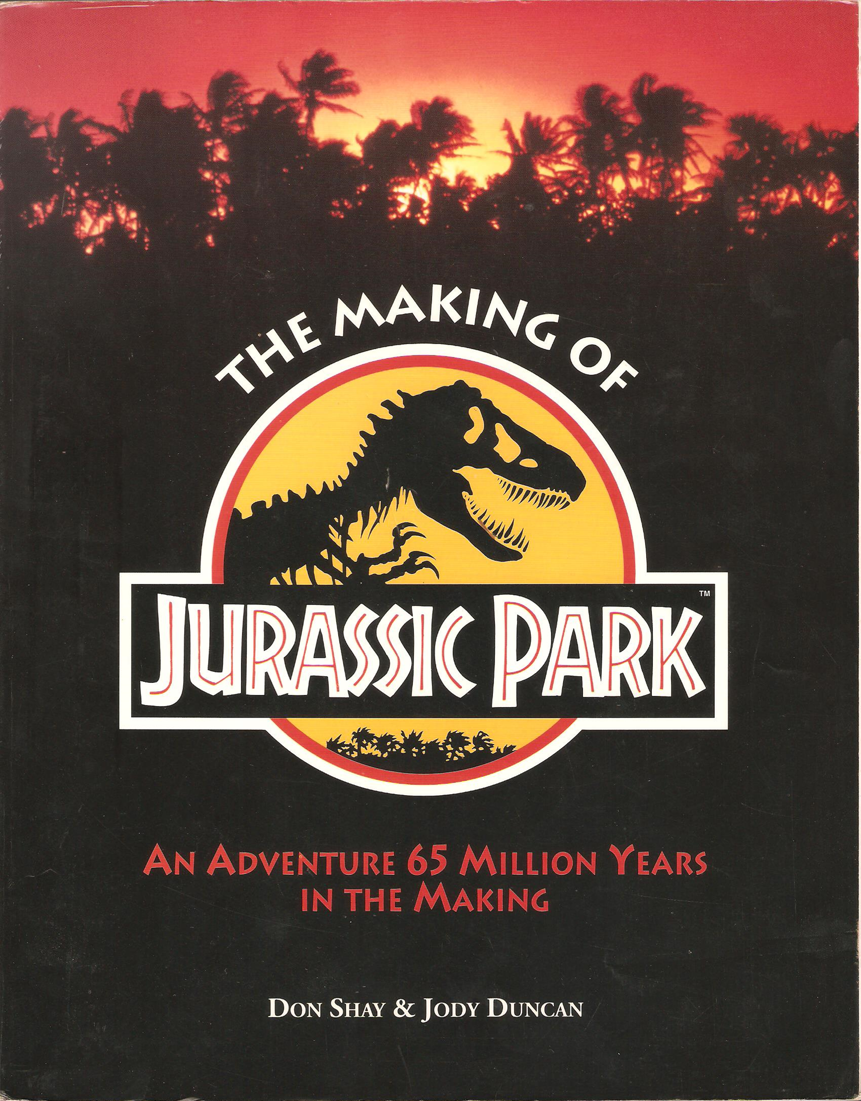 dinosaurs in jurassic park book