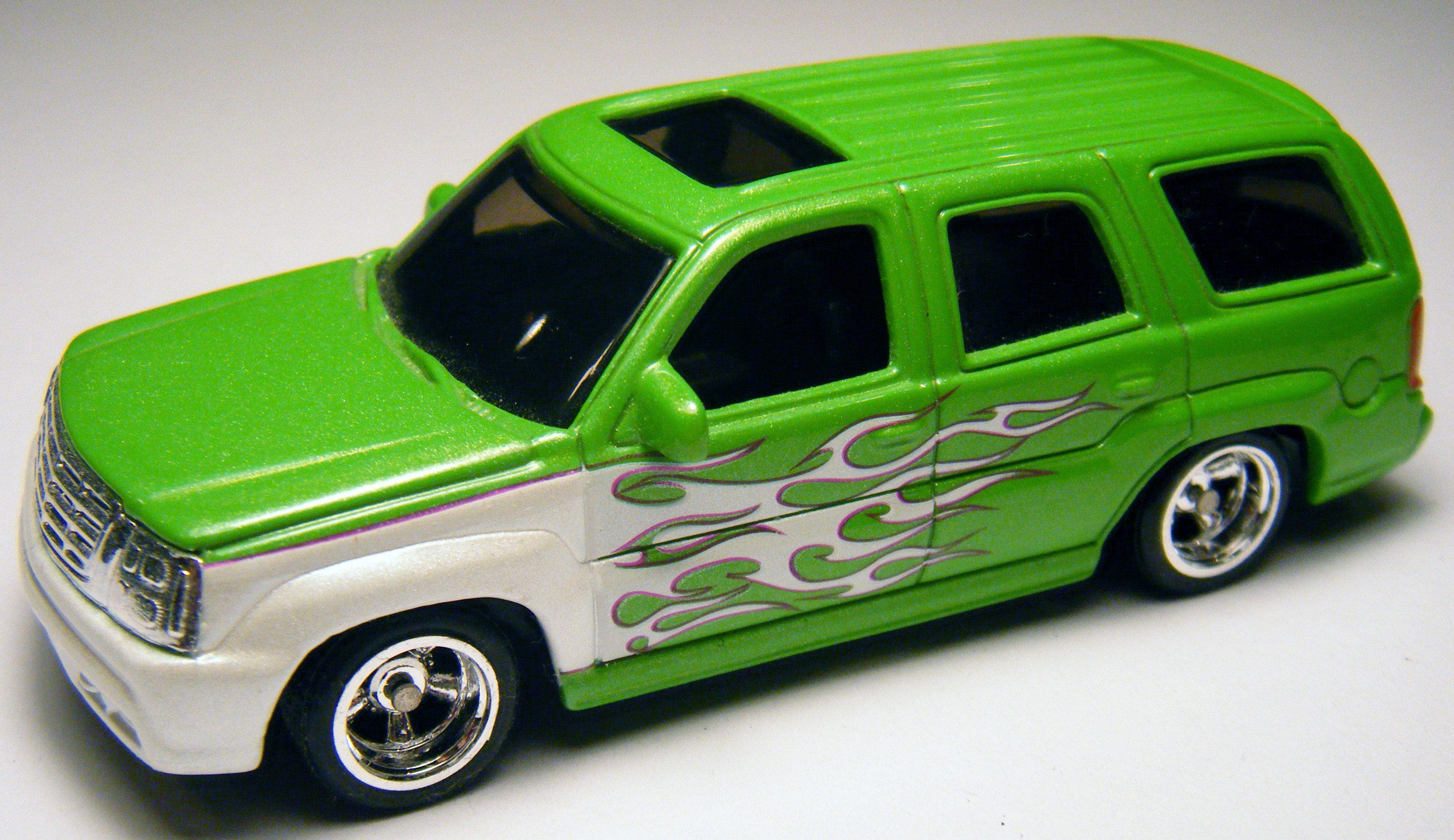 Cadillac Escalade (2004) - Hot Wheels Wiki