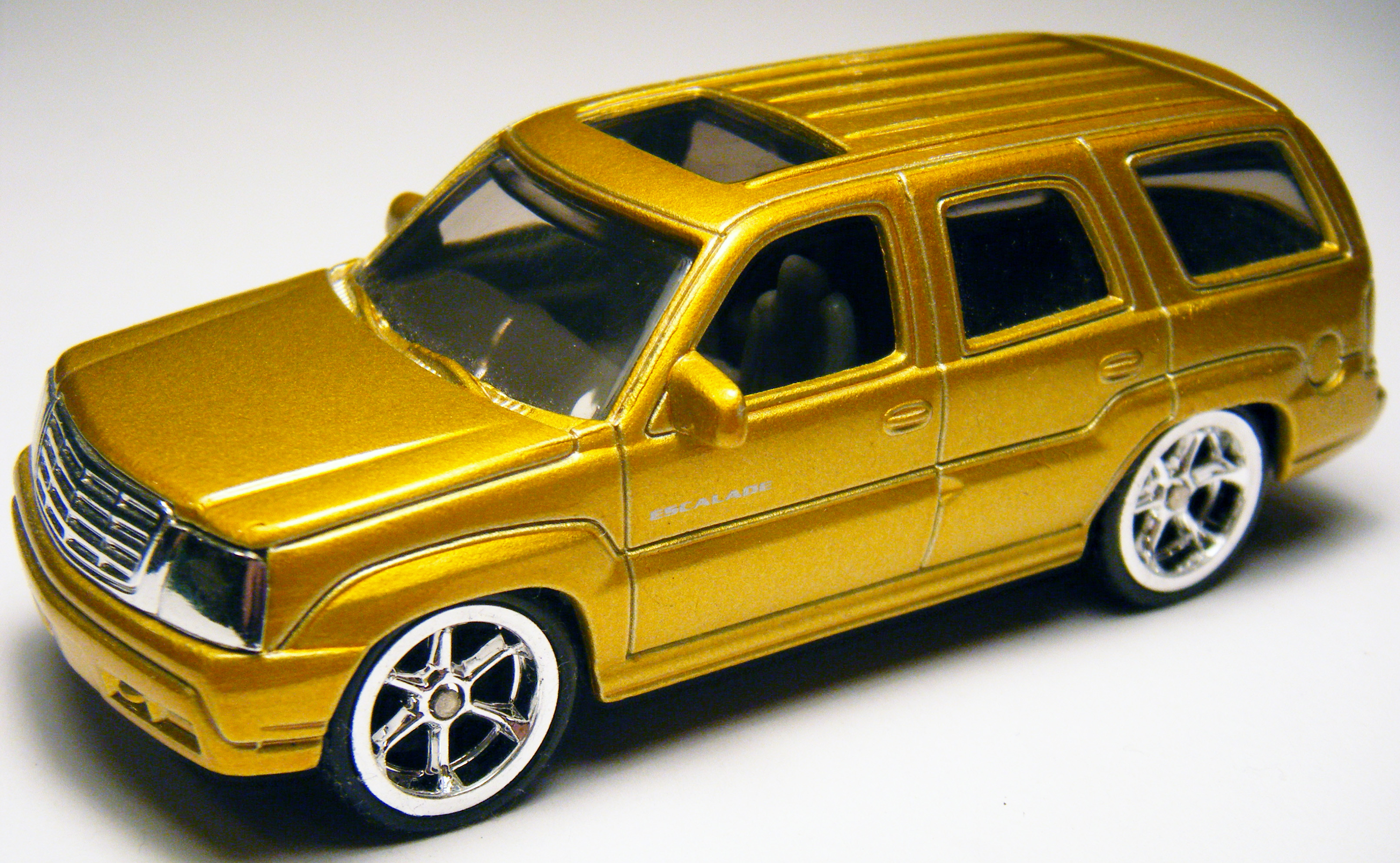 Cadillac Escalade (2004) - Hot Wheels Wiki