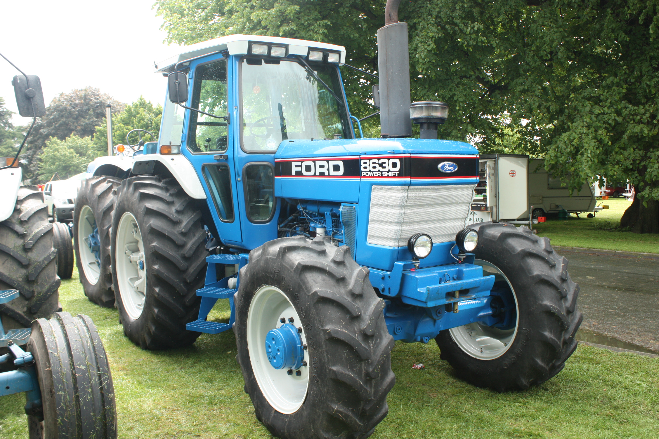 Ford 8630 specification #4