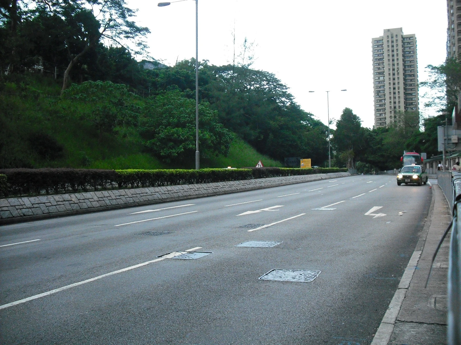 青山公路 (青山湾段) - 香港巴士大典