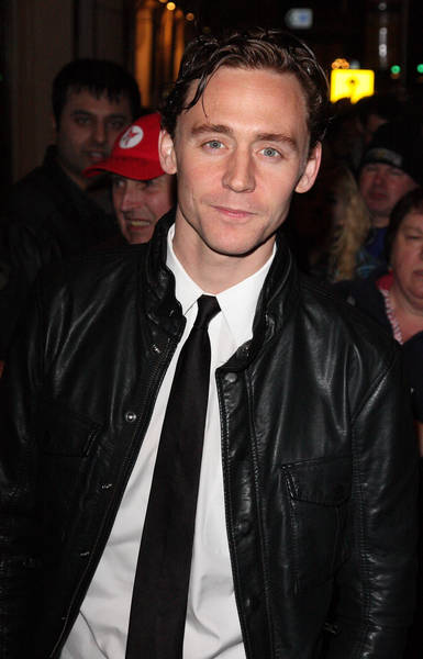 Image - Tom Hiddleston.jpg - A High School Rockstar Wiki