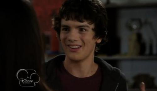 Image - Ethan Season 2.jpg - My Babysitter's a Vampire Wiki