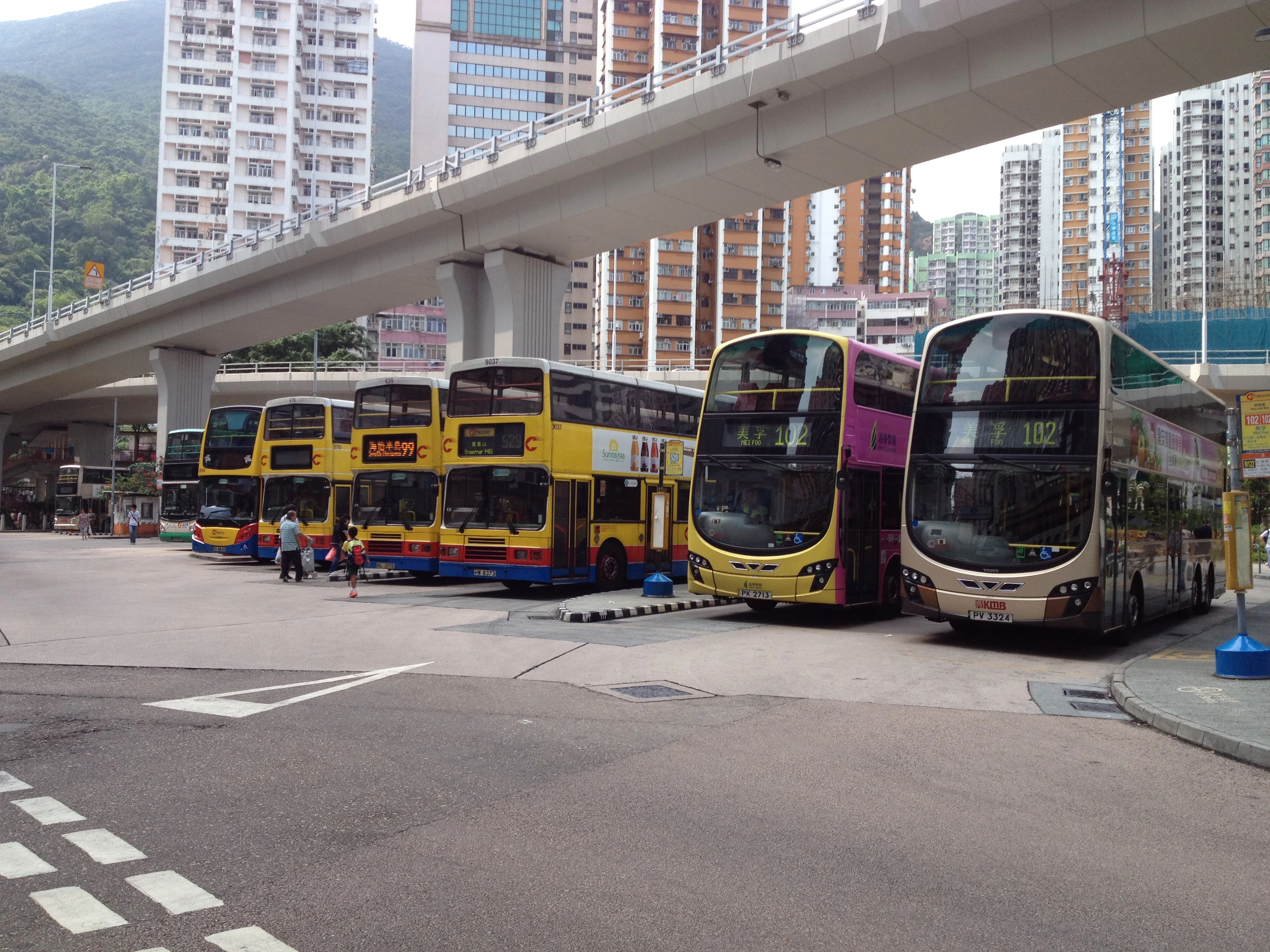 筲箕湾总站 - 香港巴士大典