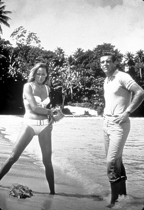 Ursula Andress - James Bond 007 Wiki