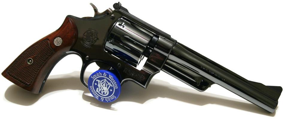 Model 27. Смит и Вессон модель 27. Smith & Wesson model 27. Пистолет охотничий револьвер с оптическим прицелом. Gun-27.
