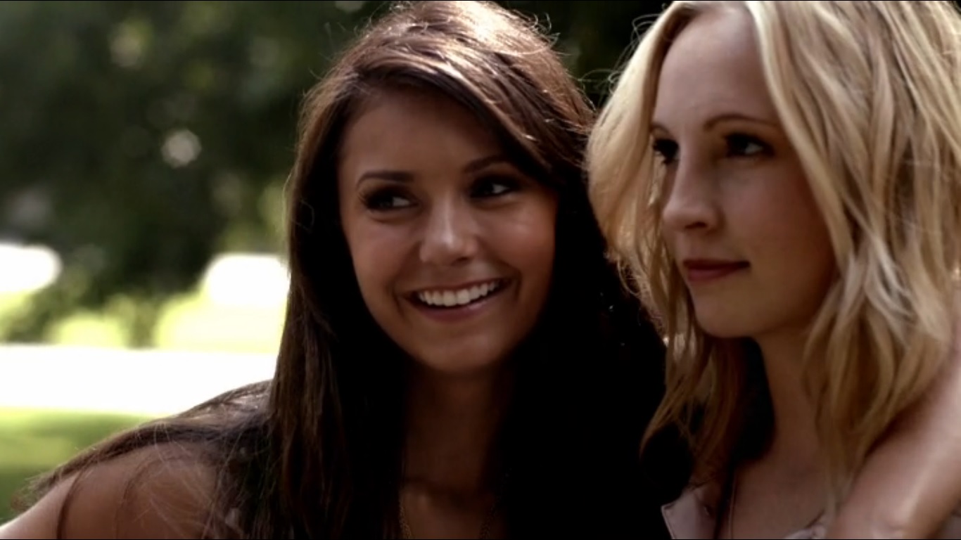 Image - Elena and Caroline 2 TVD 5x01.jpg - The Vampire Diaries Wiki ...